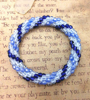 Continuous bangle bracelet - blues stripes