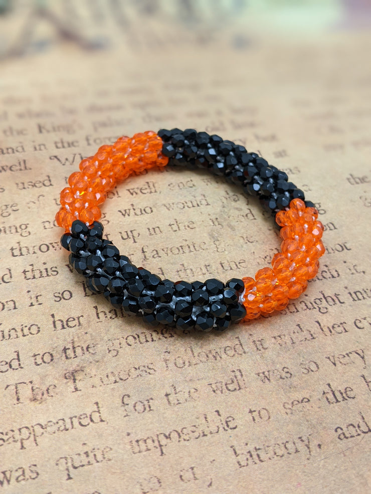 Continuous bangle bracelet - HALLOWEEN 🎃