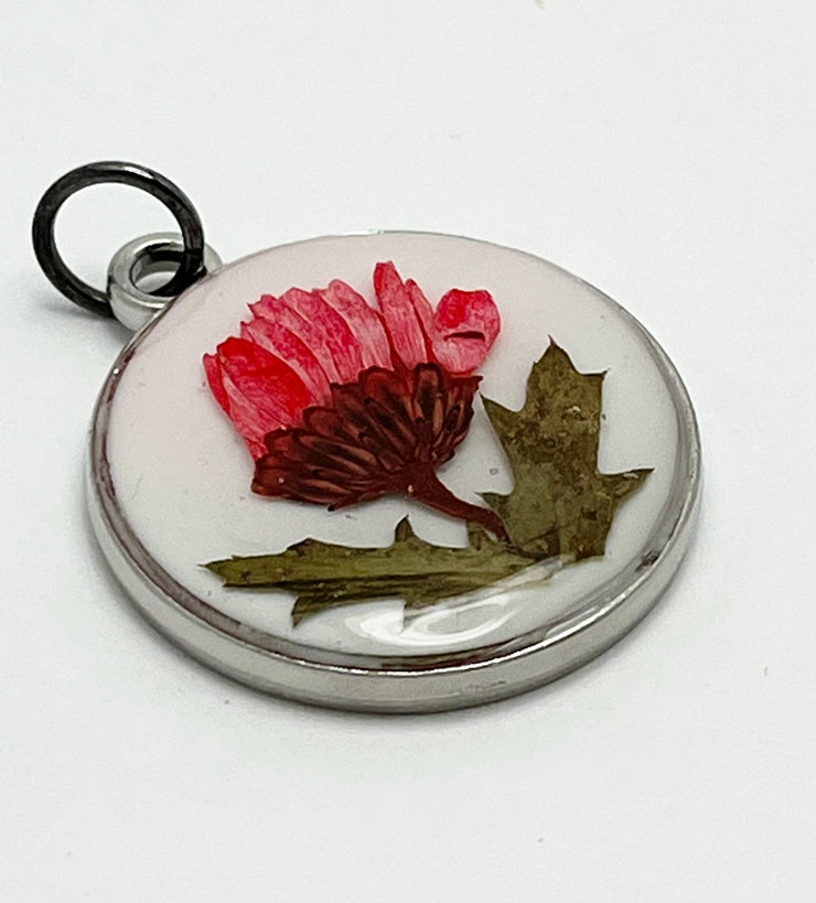 Real Flowers in Resin Pendant - Red flower ❤️ over 🤍 White Resin • Silver Frame