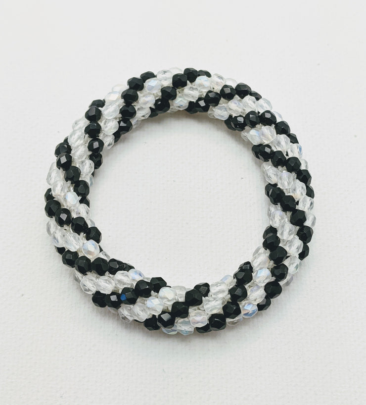 Continuous Bangle Bracelet - Black with Opaque White Tight Swirl (Size M/L)