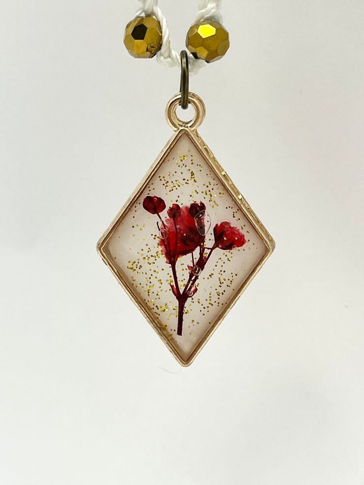 Real Flowers in Resin Necklace (short/choker) - Red Flowers ♥️ cream, gold | Gold Frame