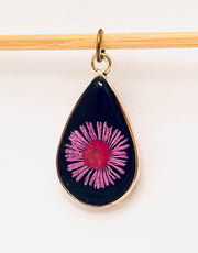 Real Flowers in Resin Pendant - 💕Pink Flower over Black Resin • Gold Frame