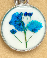 Real Flowers in Resin Pendant - Blue flowers 💙 over White 🤍, Silver Frame