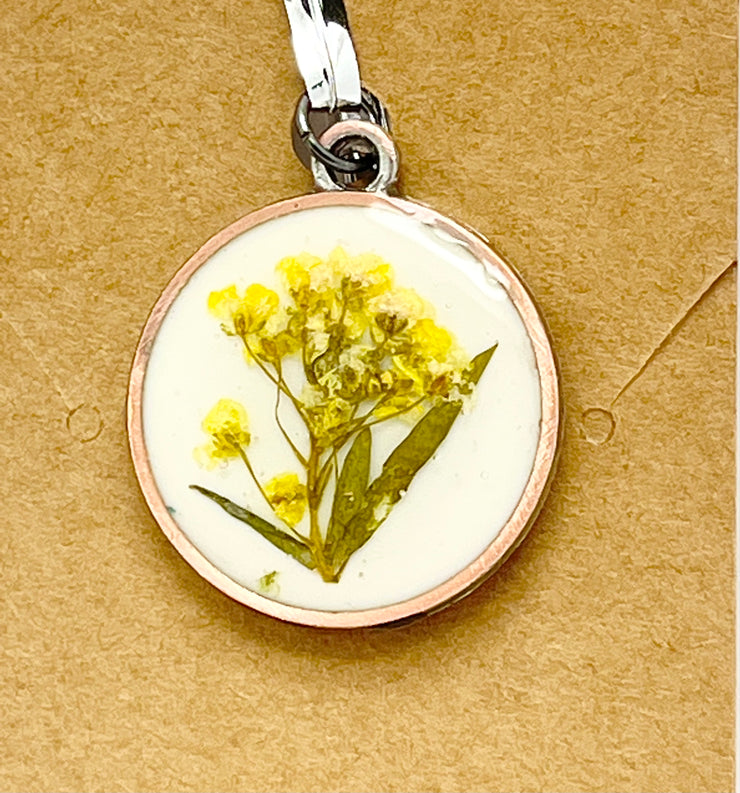 Real Flowers in Resin Pendant - Yellow flower 💛 over White 🤍, Silver Frame