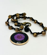 Real Flowers in Resin Necklace (short/choker) - Purple Flower 💜 over Black 🖤| Gold Frame