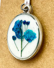 Real Flowers in Resin Pendant - Blue flowers 💙 over White 🤍, Silver Frame