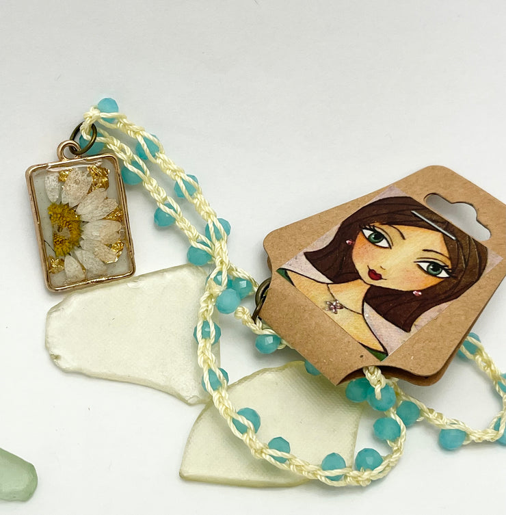 Real Flowers in Resin Necklace (short/choker) - Cream and Light Blue | Gold Frame