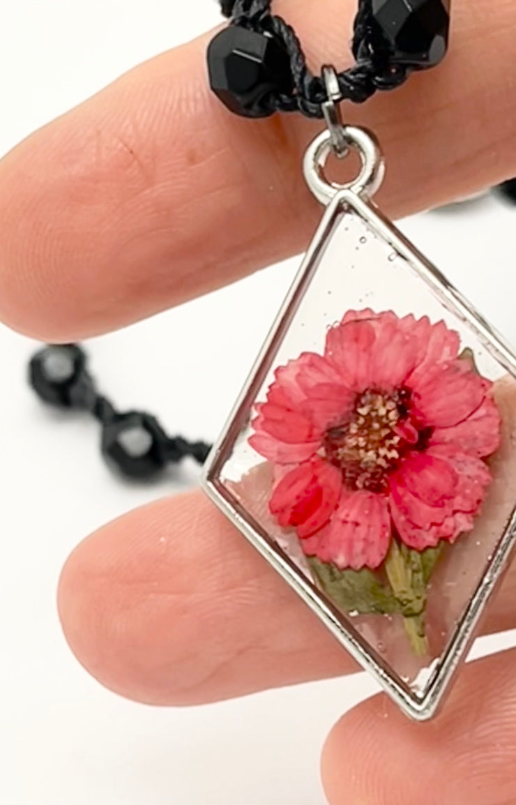 Real Flowers in Resin Necklace (short/choker) - Light Red Flower ♥️ over Clear | Silver Frame